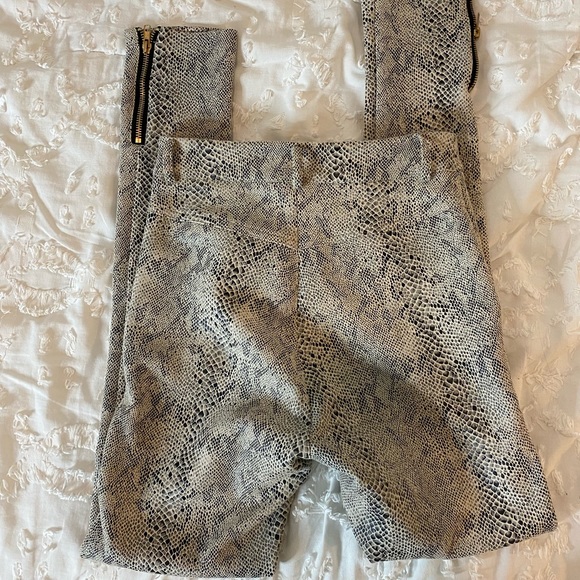 BEGINNING BOUTIQUE SNAKESKIN PANTS - Picture 3 of 5